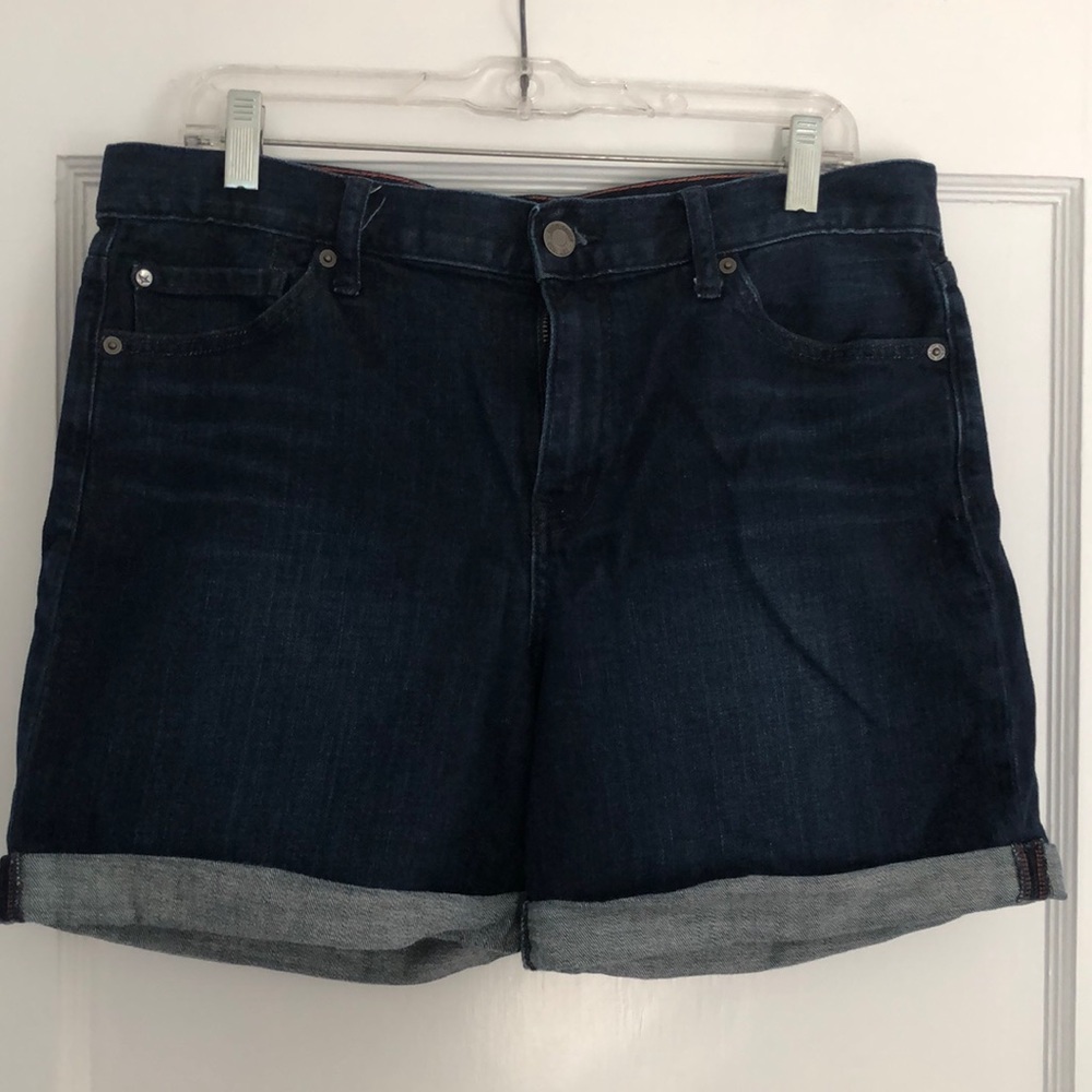 Eddie Bauer dark denim boyfriend shorts W size 8